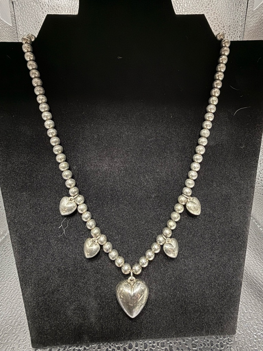 Silver Tone Heart Bead Necklace - Women Jewelry